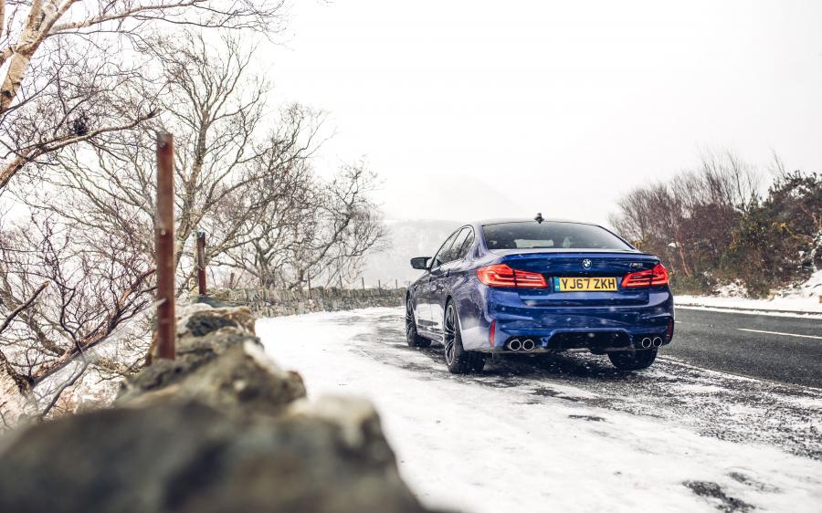  BMW M5 (F90) 2018 года  (UK) (фото 30 из 40)